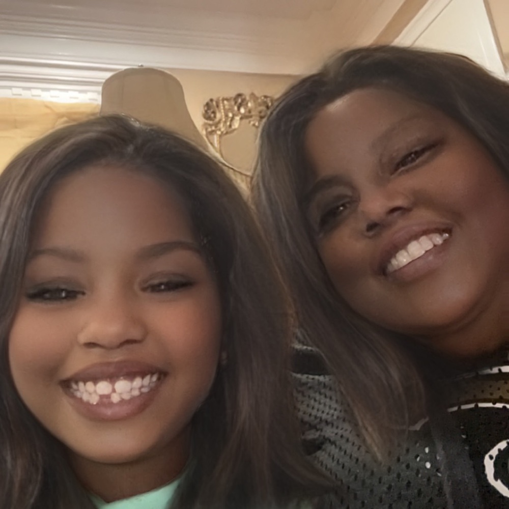 Meet your Posher, Angie